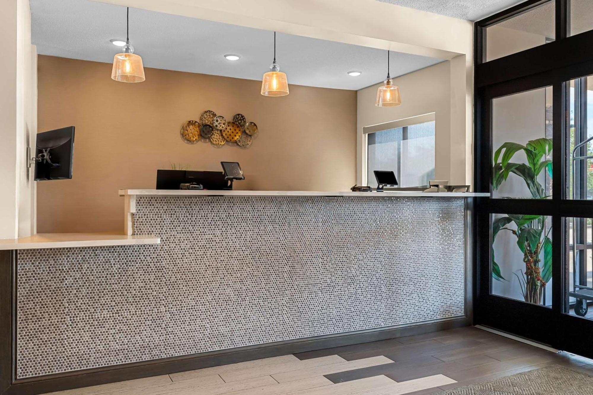 Best Western University Inn Urbana Esterno foto